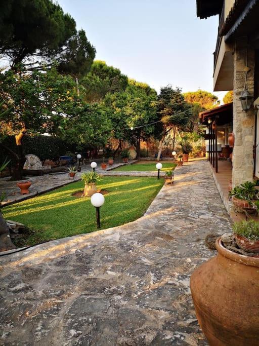 Villa Lena Entire Cottage Kalamaki  Экстерьер фото